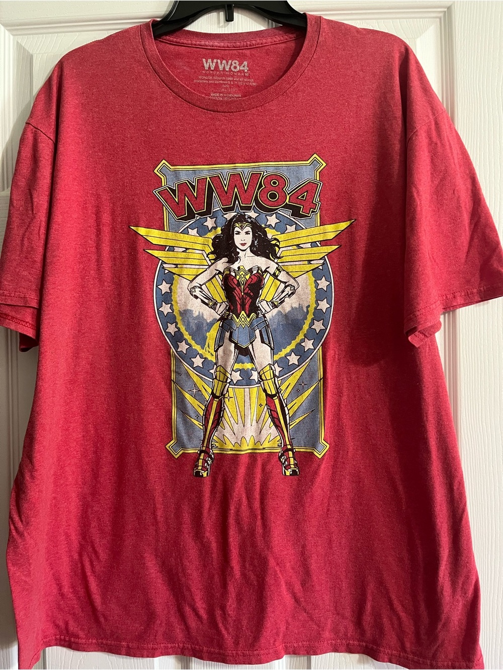 WW84 Wonder Woman Graphic Tee - Red Short Sleeve